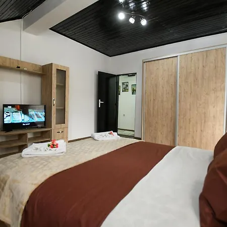Pejovic Apartment *